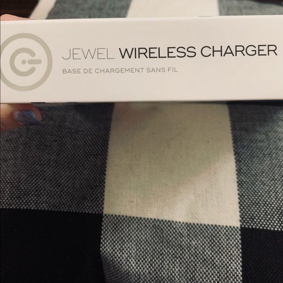 SOLD ON MERCARI ❤️ 💎Jewel Wireless Charger - Picture 3 of 3